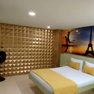 El Playon Hotel