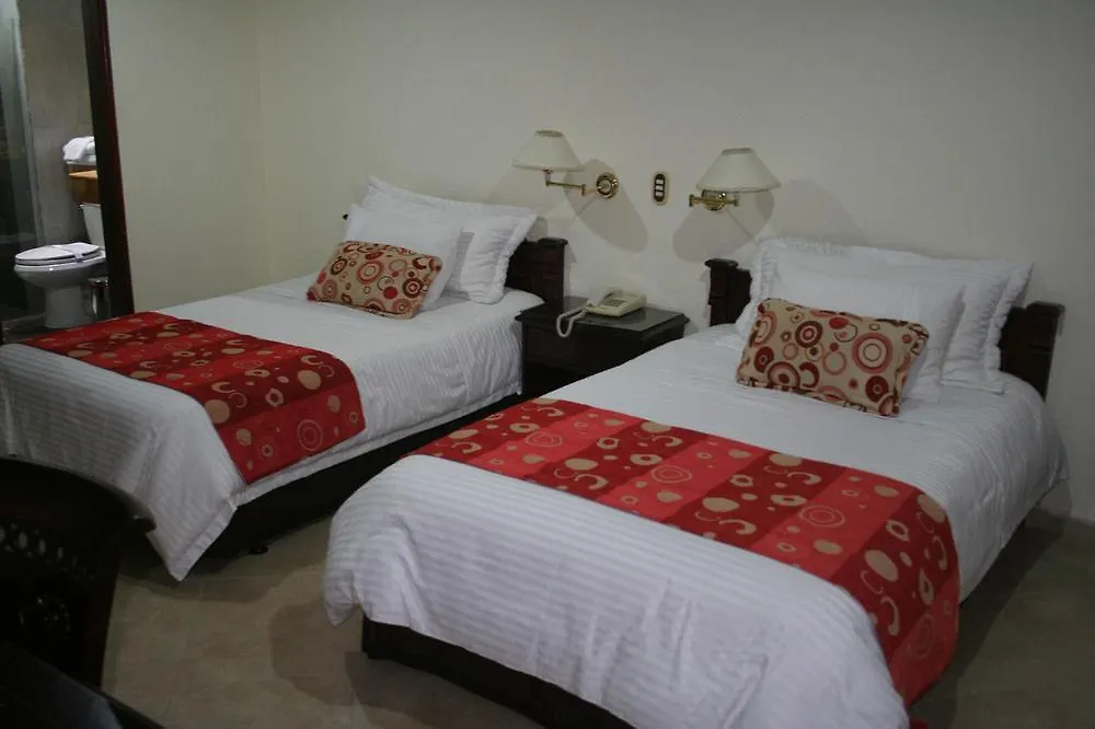 Hotel Prince Plaza Medellin 2*,